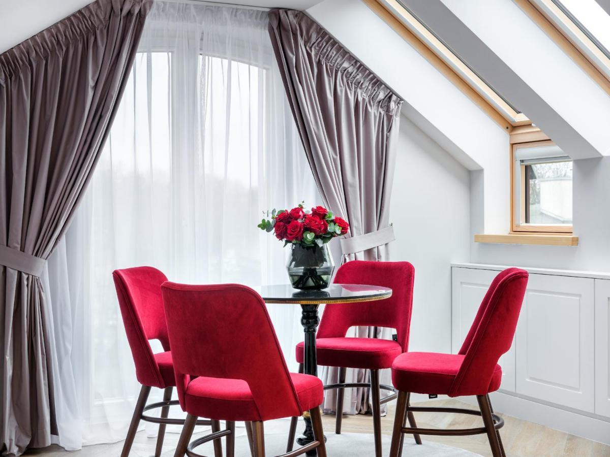 Golden Queen Deluxe Jacuzzi Apartments - Old Town Cracovia Exterior foto