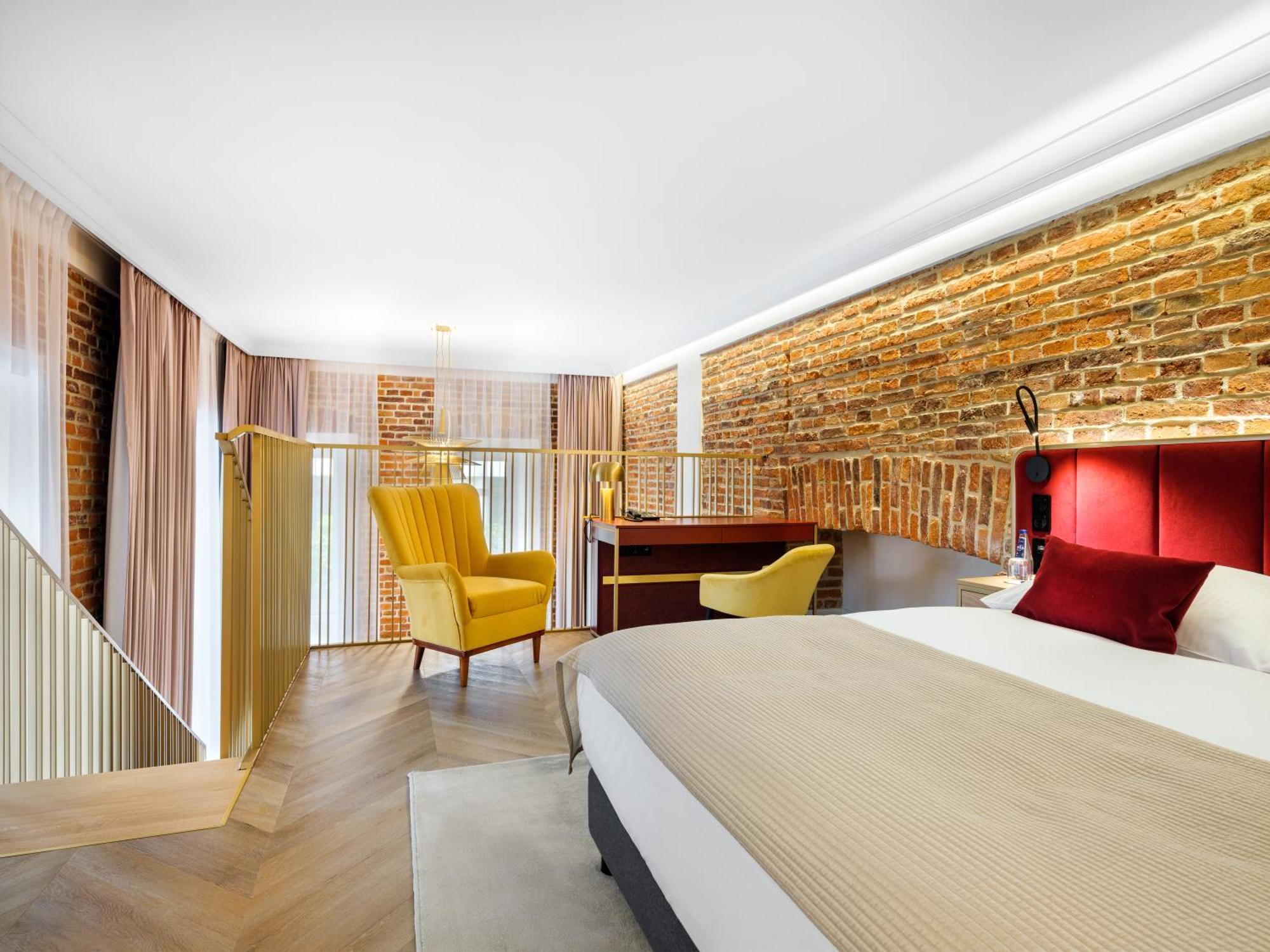 Golden Queen Deluxe Jacuzzi Apartments - Old Town Cracovia Exterior foto